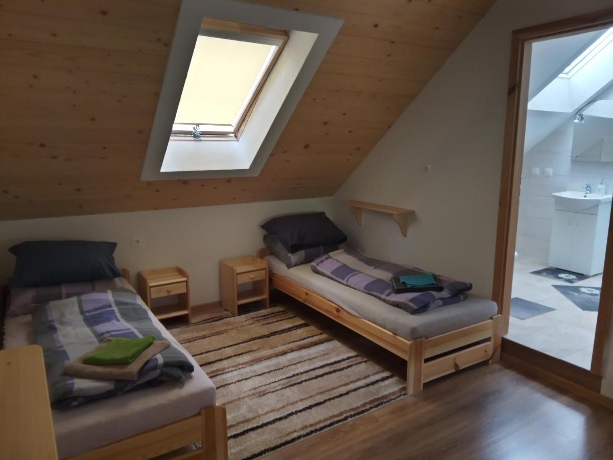 Appartement Zrebcin Mlyncok à Slovenska Lupca Extérieur photo
