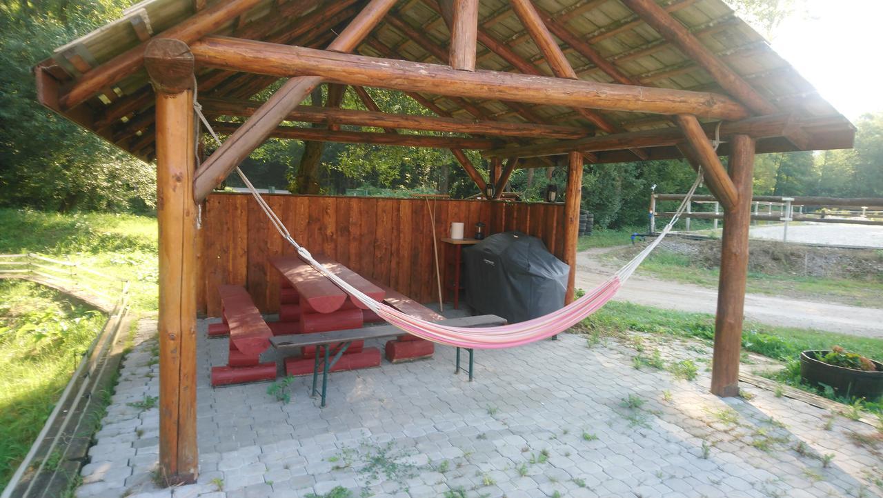 Appartement Zrebcin Mlyncok à Slovenska Lupca Extérieur photo